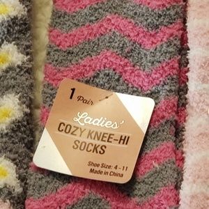Accessories - Women knee hi socks Accessories - Women knee hi socks